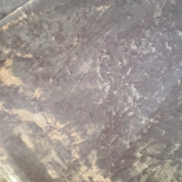 Velvet Tank - Picture 2 of 2